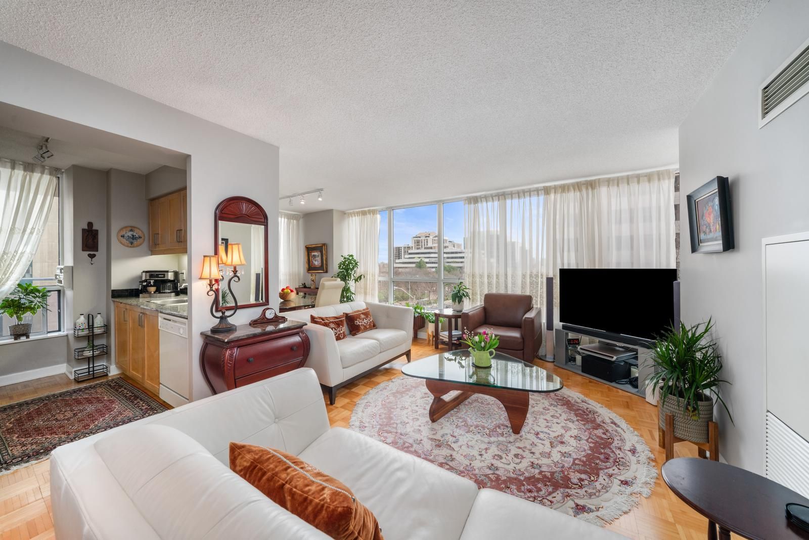 33 Sheppard Avenue E 510