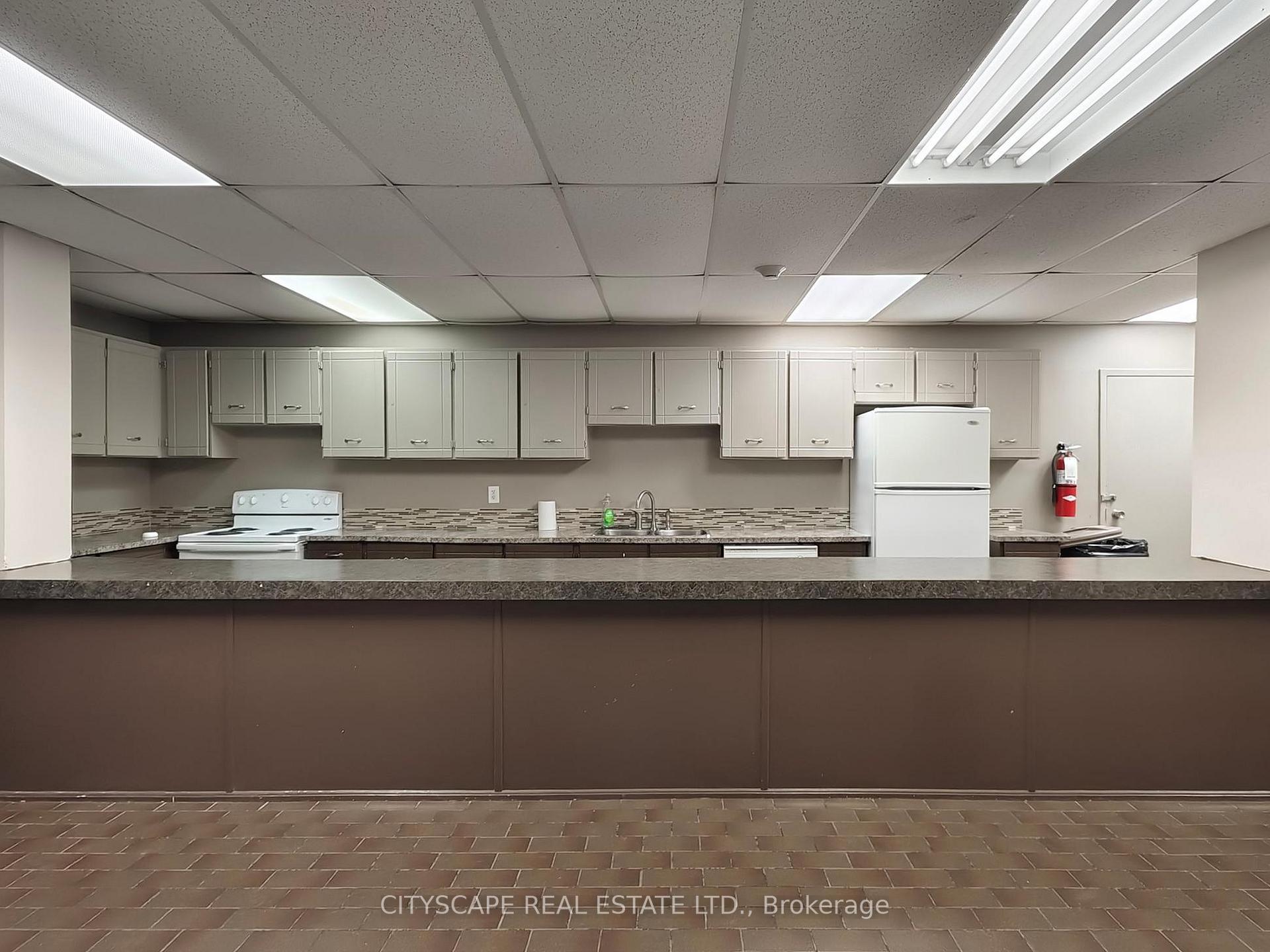 2 Bedrooms Condo at 1320 Mississauga Valley, Mississauga For sale