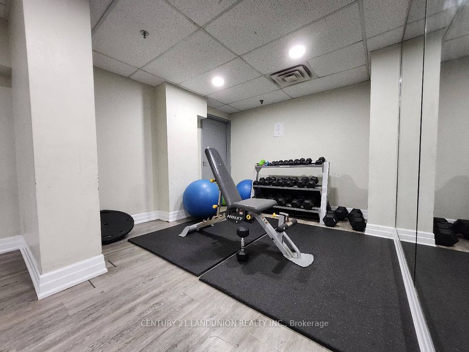 https://trreb-image.ampre.ca/HdcL2YsL1xWdnG5rTQ_9Lhc0d5KHWCeEDDqEVYLrLgc/rs:fit:960:960/wm:.5:so:0:50:.4/wmsh:10/wmt:PHNwYW4gZm9yZWdyb3VuZD0nd2hpdGUnIGZvbnQ9JzY4Jz5DRU5UVVJZIDIxIExBTkRVTklPTiBSRUFMVFkgSU5DLiwgQnJva2VyYWdlPC9zcGFuPg/L3RycmViL2xpc3RpbmdzLzQwLzc4LzI2LzY3L3AvOTU2YzZmNWYtMDAxYi00ZTExLWIxMzYtZTlmMzMyNmNmZjY0LmpwZw.jpg