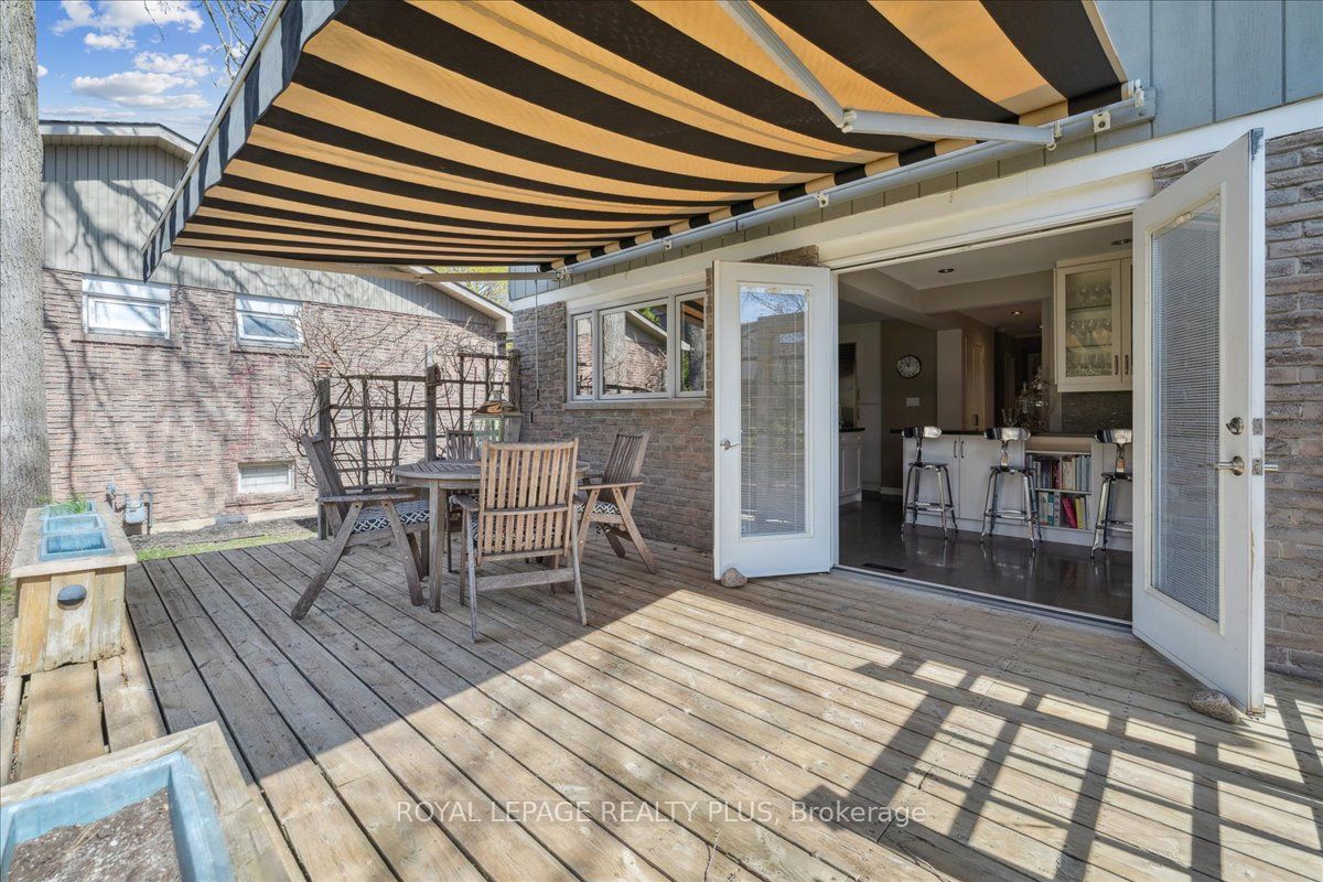 3413 Autumnleaf Crescent