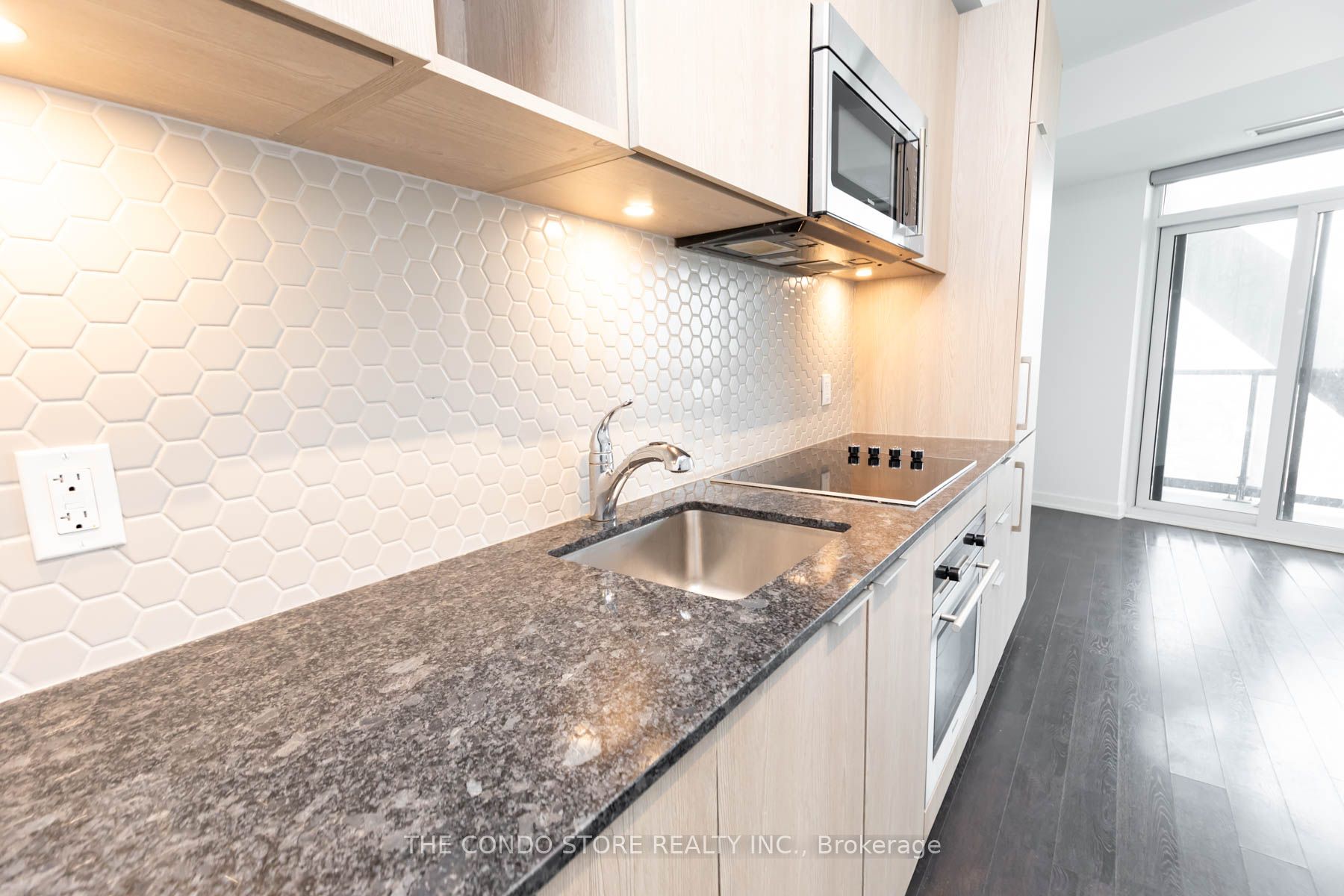 50 Ordnance Street, #2507