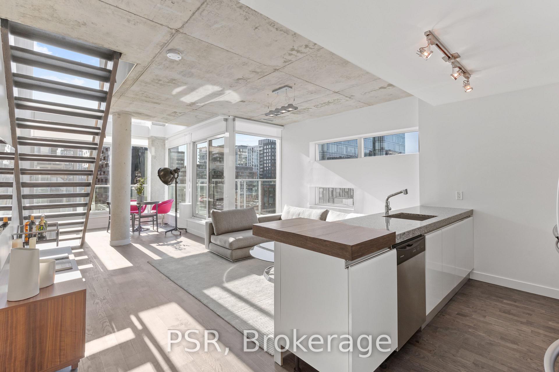 2 Bedrooms Condo at 75 Portland, Toronto For sale