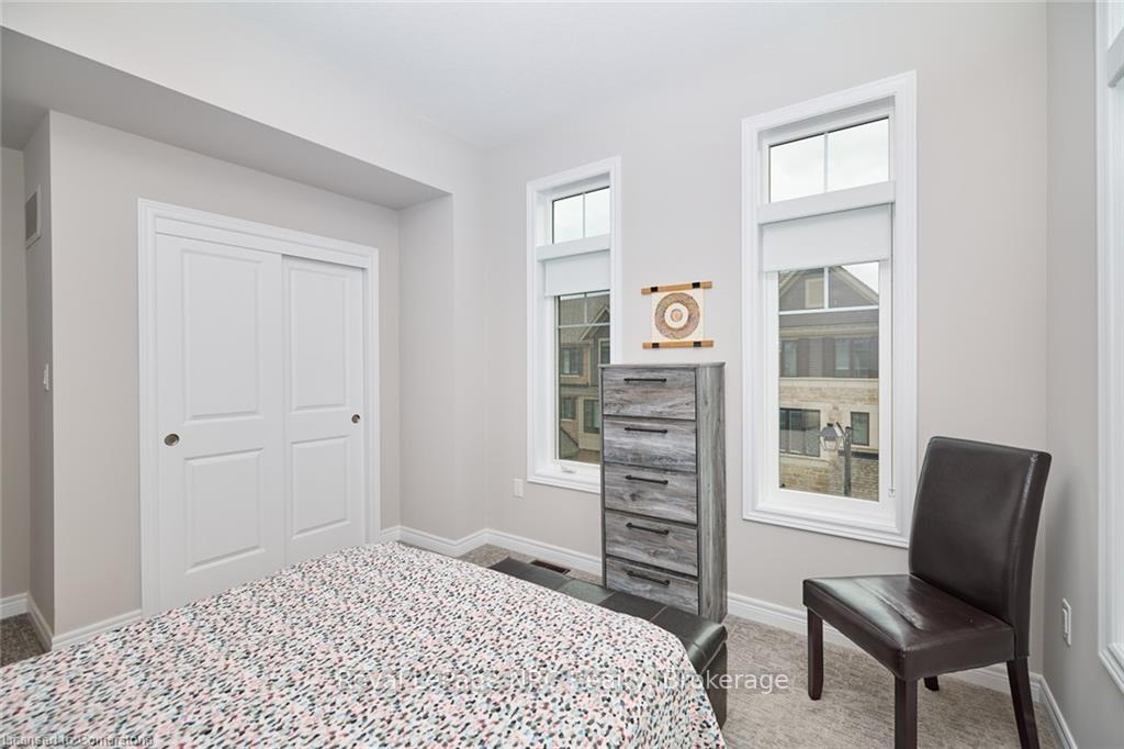 3 Bedrooms Condo at 288 Glover, Hamilton For sale
