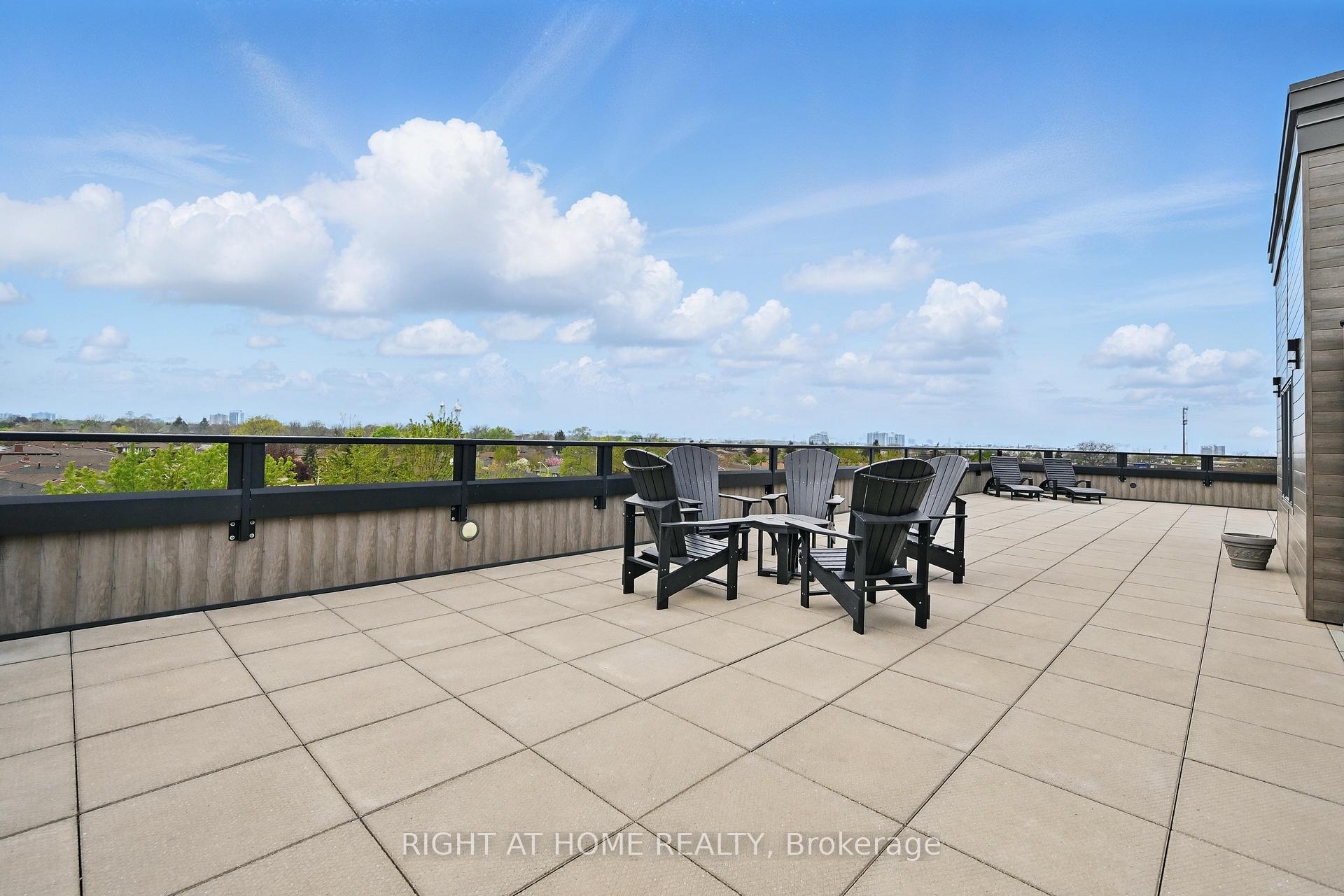 1 Bedroom Condo at 257 Millen, Hamilton For sale
