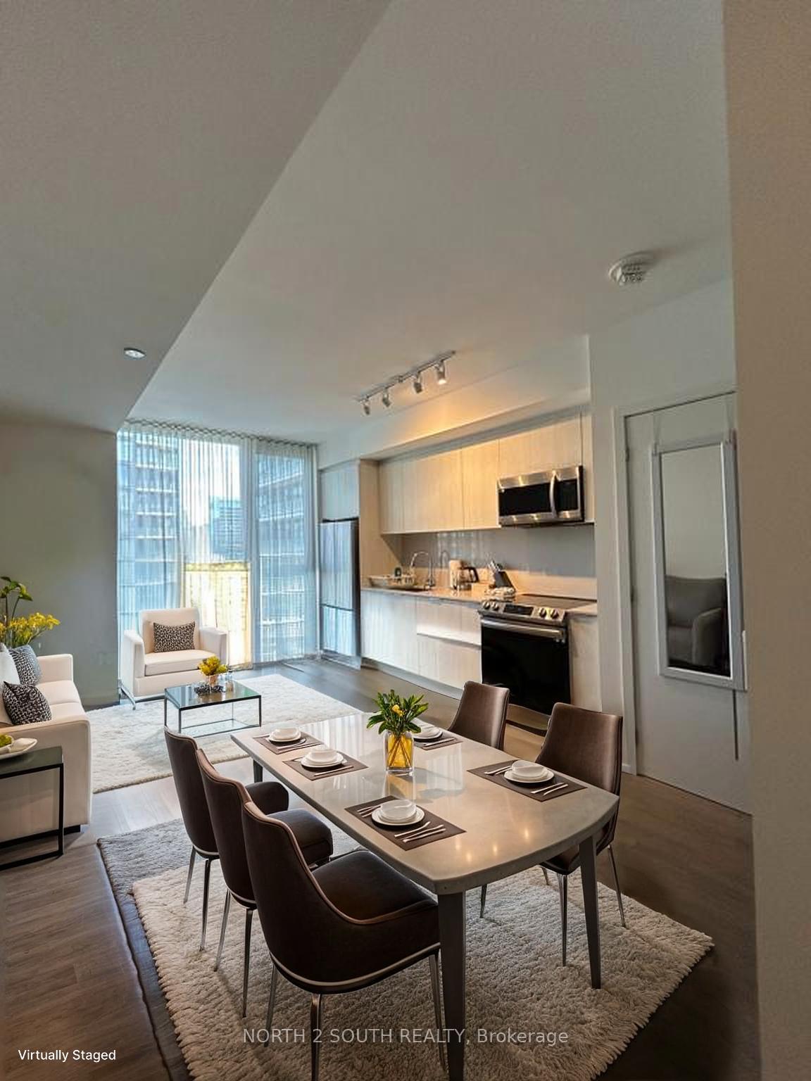 2 Bedrooms Condo at 357 King,  Toronto For sale