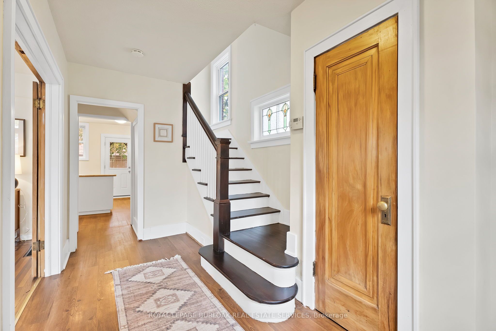 295 Plains Road W