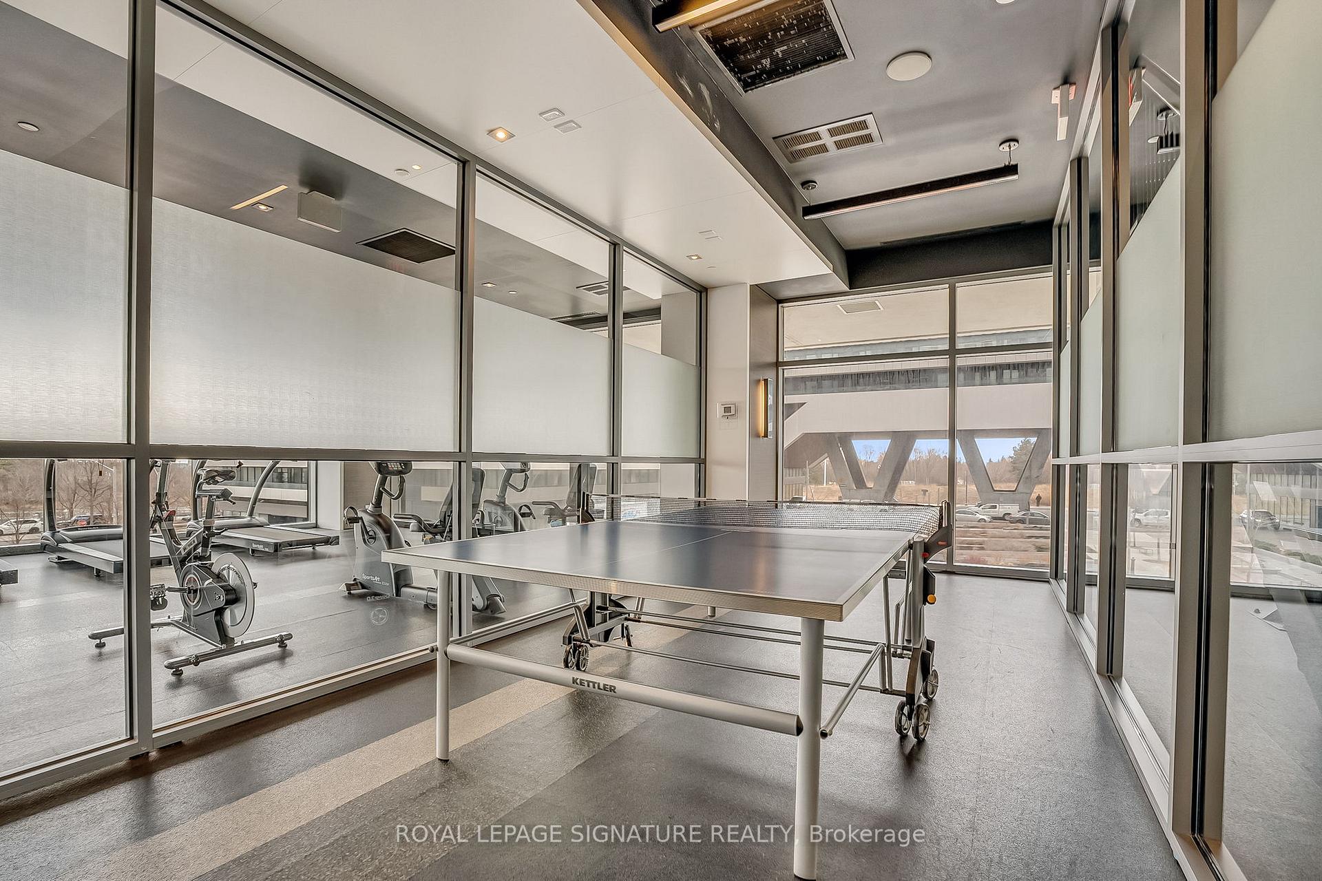 1 Bedroom Condo at 33 Shore Breeze, Toronto For sale