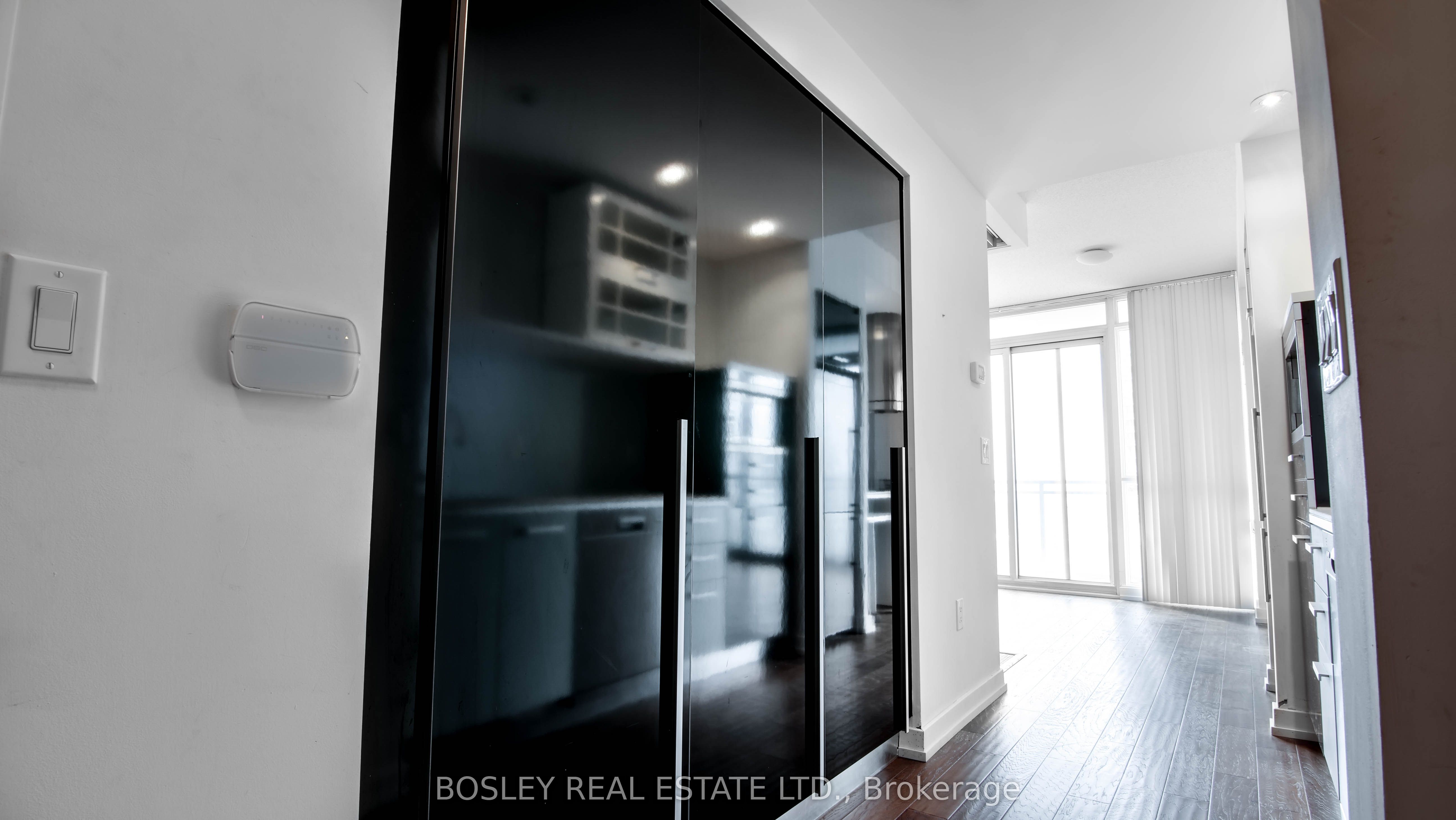 38 Dan Leckie Way, #1802
