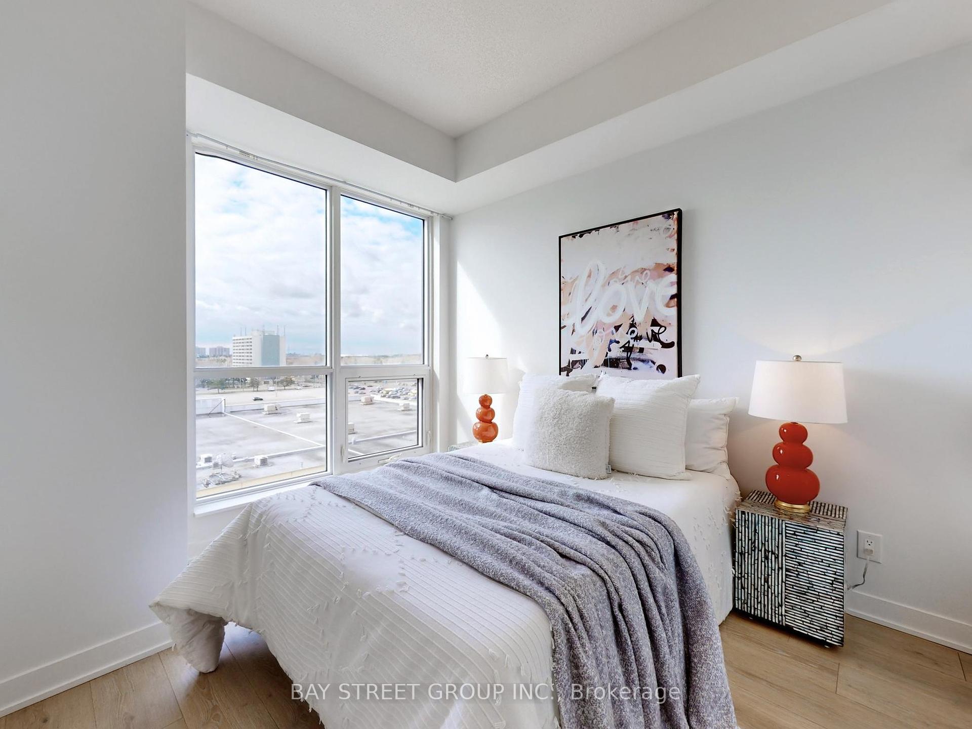 2 Bedrooms Condo at 195 Bonis,  Toronto For sale