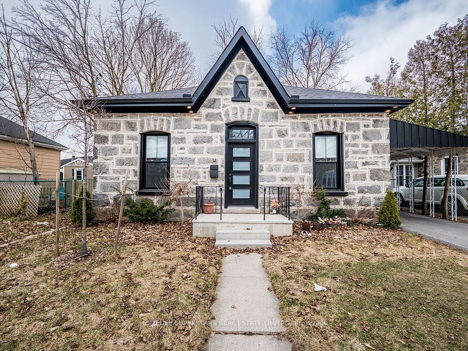 12 York Place, Cambridge, ON N1R 3P7