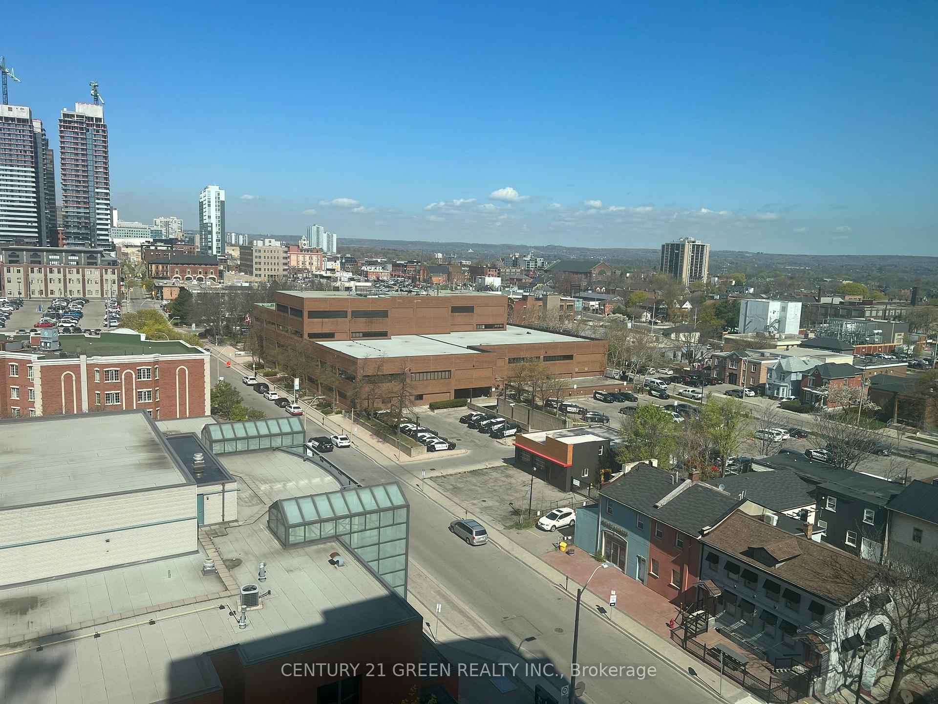 2 Bedrooms Condo at 212 King WIlliam,  Hamilton For sale