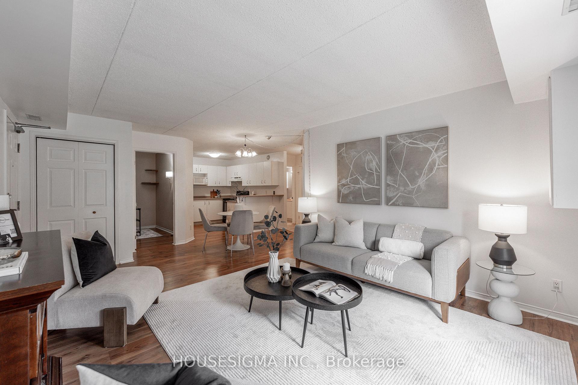 2 Bedrooms Condo at 2010 Cleaver, Burlington For sale