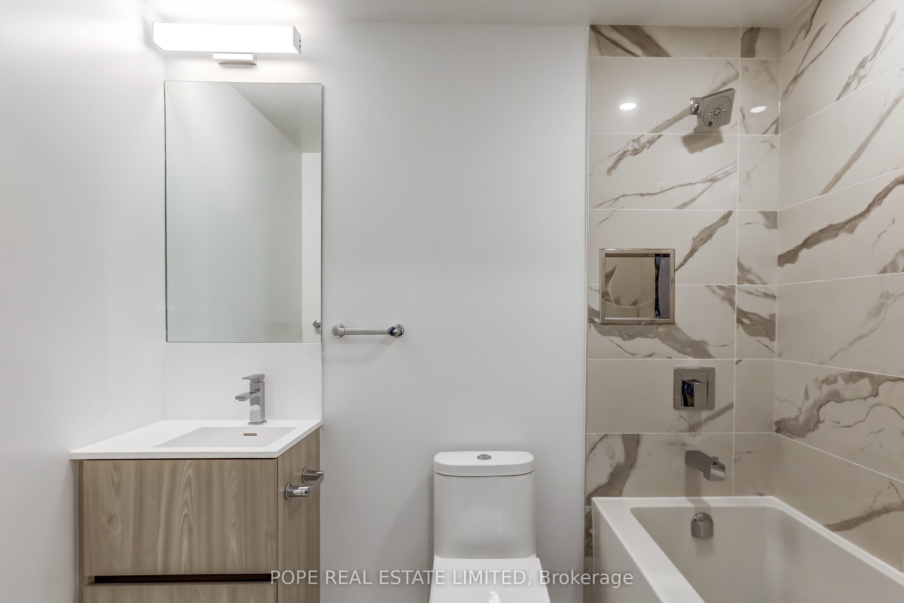 251 Masonry Way, #202