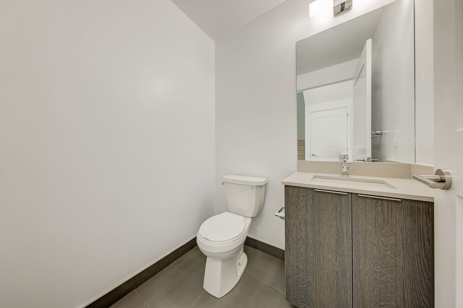 50 Dunfield Avenue TH116