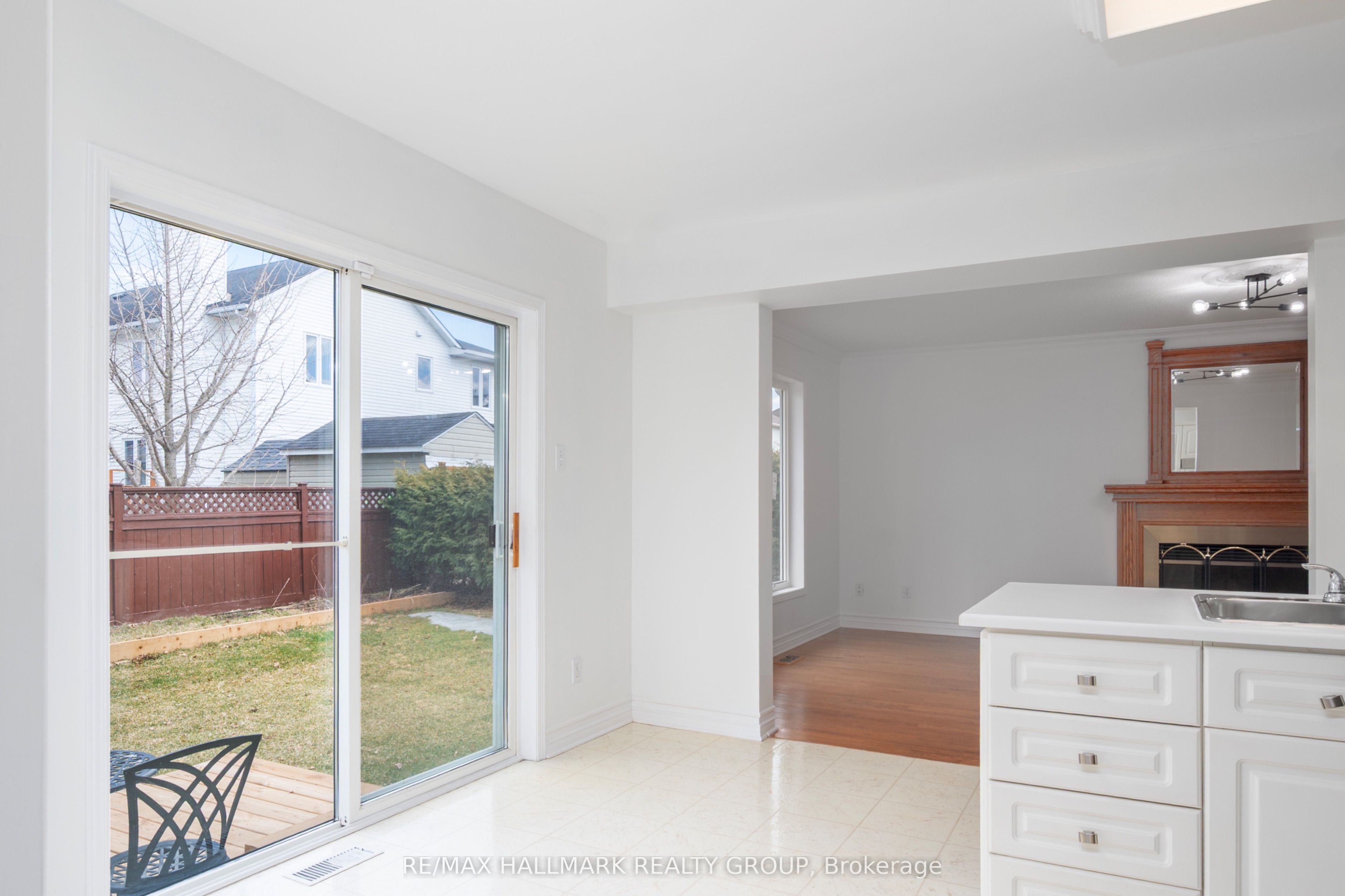 1401 MONTRESOR Way