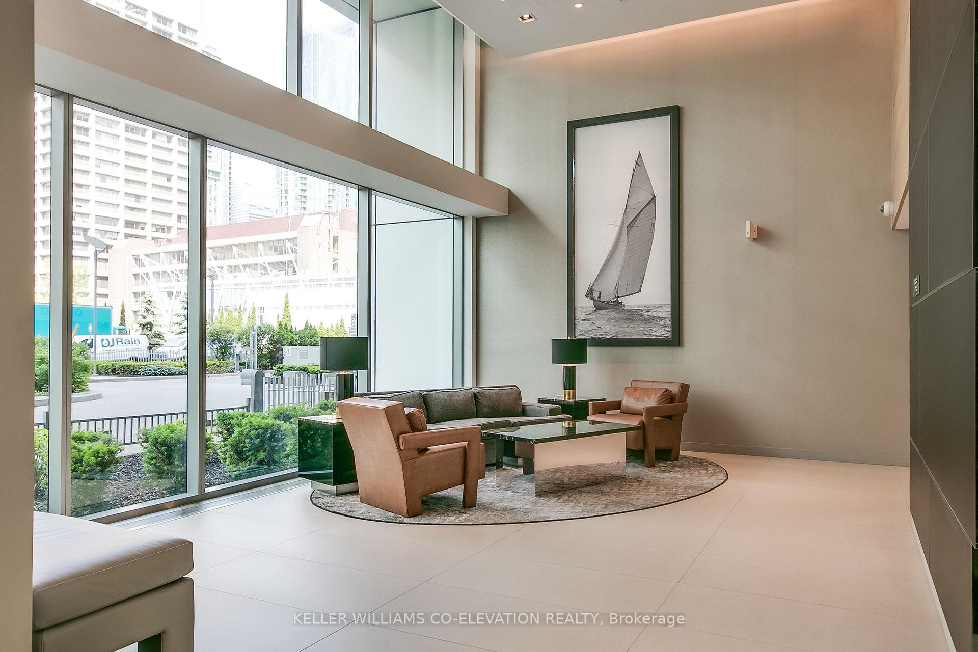2 Bedrooms Condo at 39 Queens, Toronto For sale
