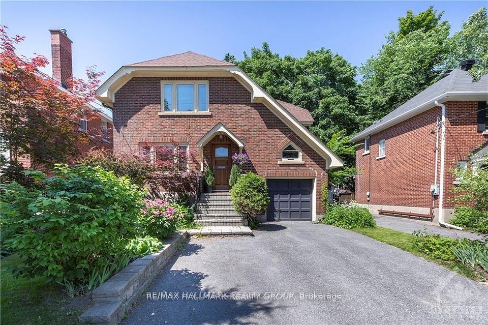 708 Parkdale