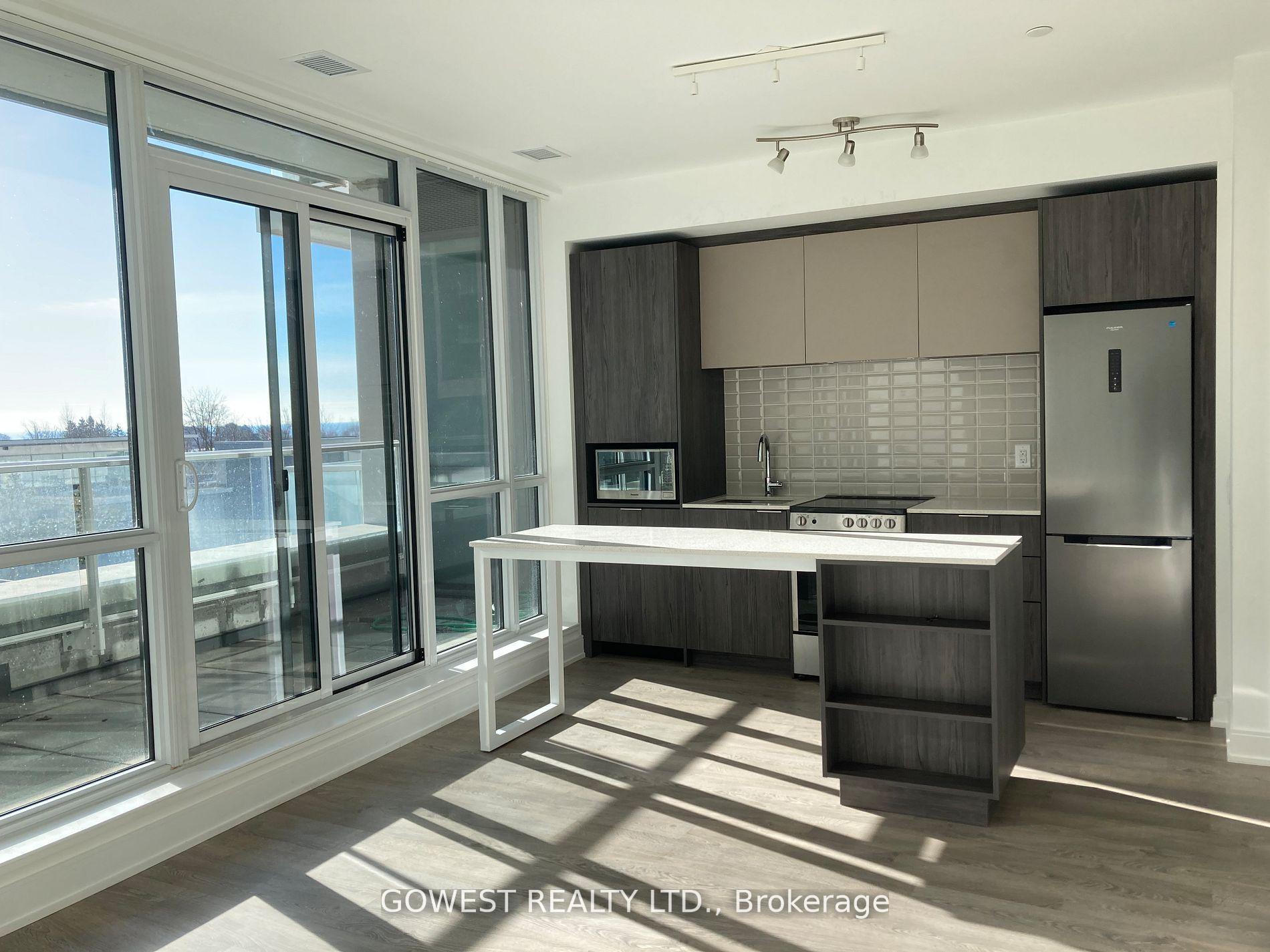 2 Bedrooms Condo at 70 Annie Craig,  Toronto For sale