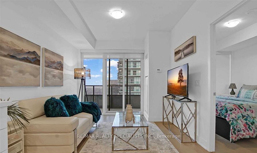 30 Shore Breeze Drive, #3714