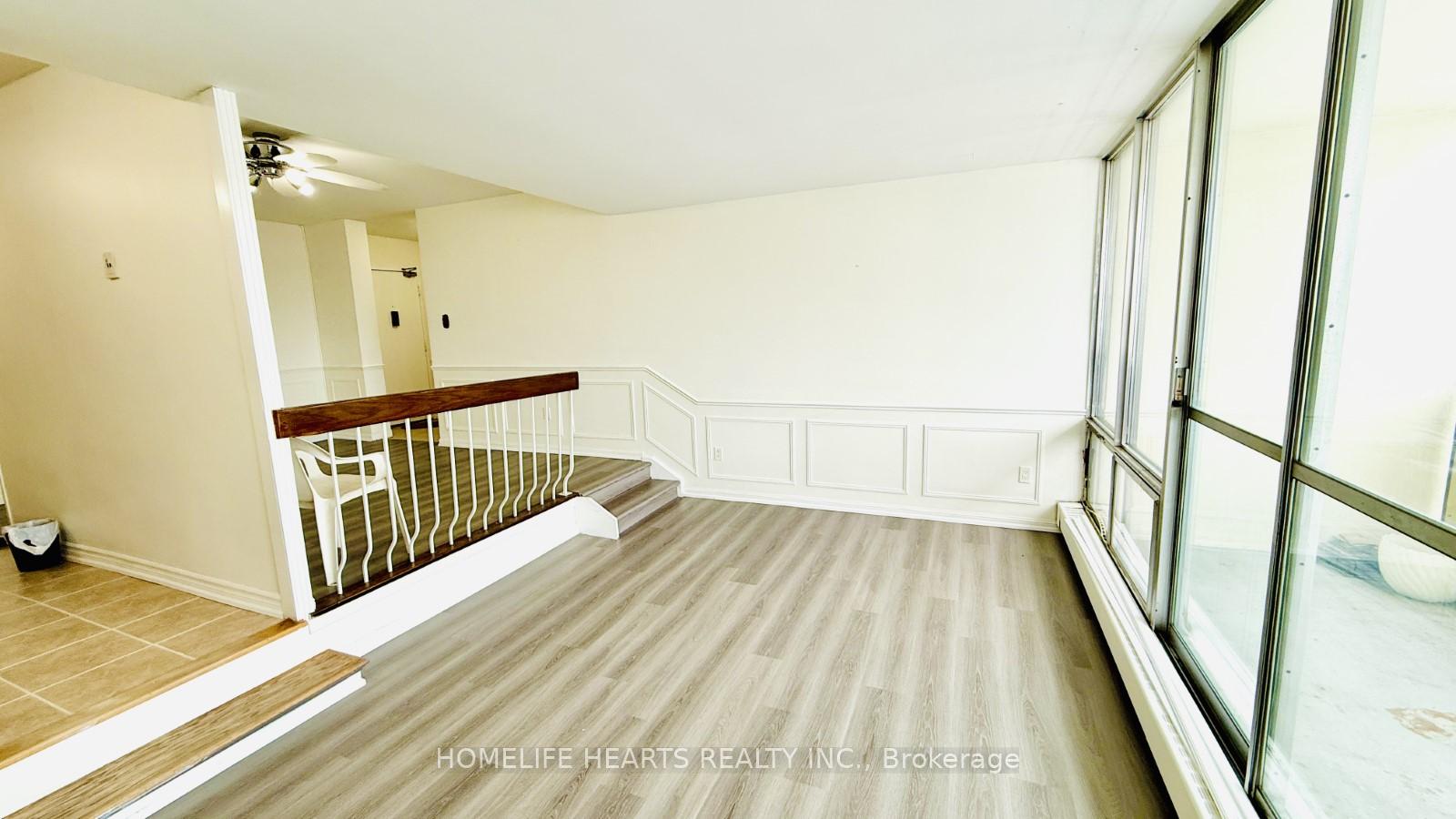 2 Bedrooms Condo at 455 Sentinel, Toronto For sale