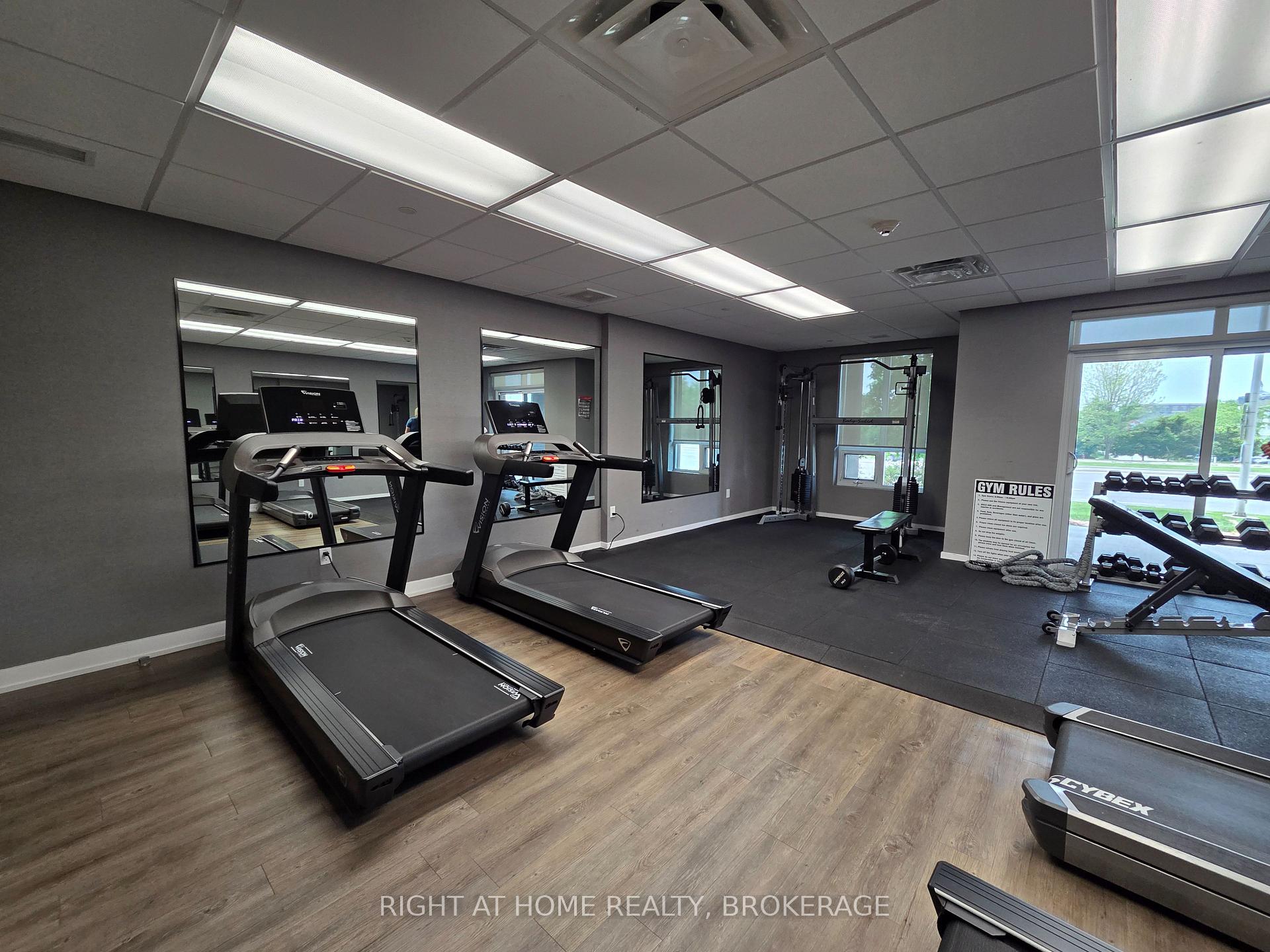 1 Bedroom Condo at 2490 Old Bronte, Oakville For sale