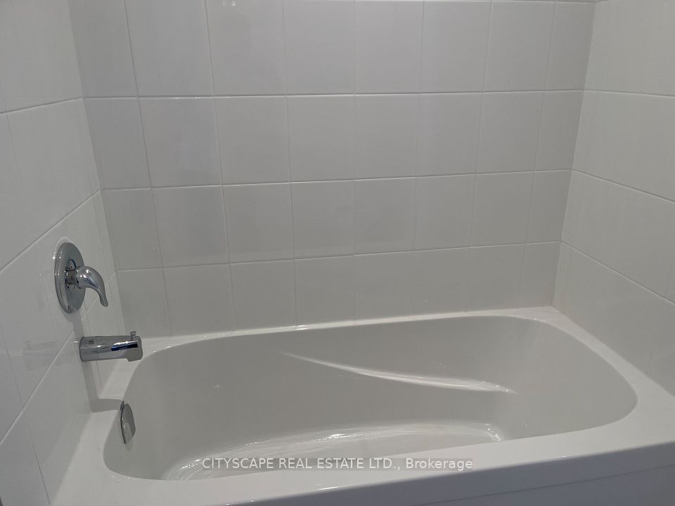 https://trreb-image.ampre.ca/HlECCIHAcR9NPilyzPO_HGimHT9x1v1cXqN8bb8ANOQ/rs:fit:960:960/wm:.5:so:0:50:.4/wmsh:10/wmt:PHNwYW4gZm9yZWdyb3VuZD0nd2hpdGUnIGZvbnQ9JzY4Jz5DSVRZU0NBUEUgUkVBTCBFU1RBVEUgTFRELiwgQnJva2VyYWdlPC9zcGFuPg/L3RycmViL2xpc3RpbmdzLzQxLzAzLzAyLzEyL3AvNjdjNDc4NjUtMzU0OS00ZDY0LWE4NTktZjY5MGI3ZDVkOTIzLmpwZw.jpg