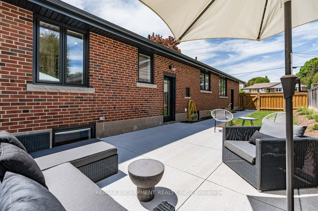 877 Condor Drive