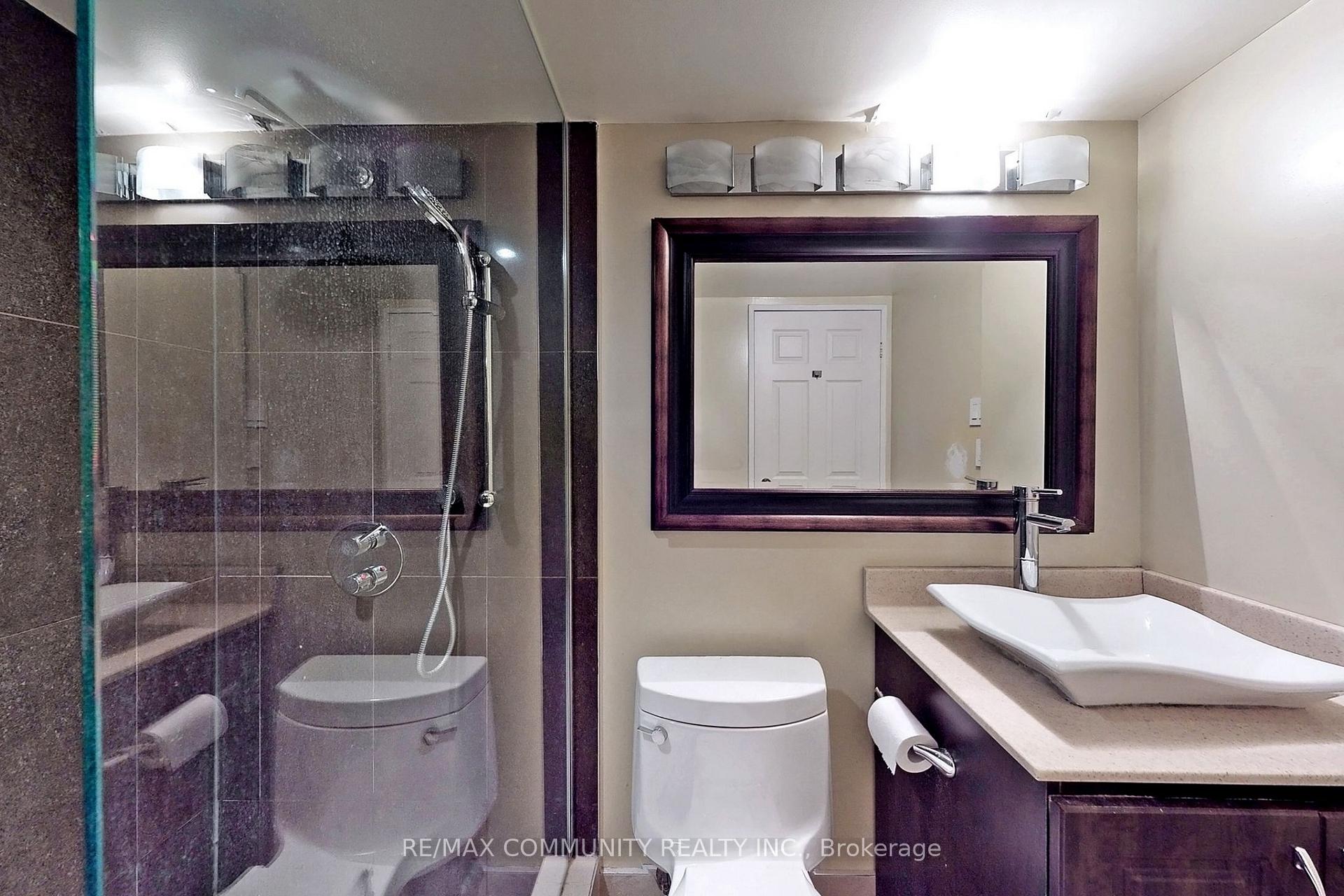 2 Bedrooms Condo at 2330 Bridletowne, Toronto For sale