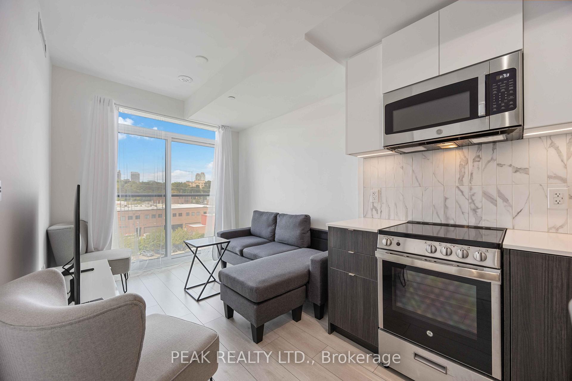 1 Bedroom Condo at 500 Dupont,  Toronto For sale