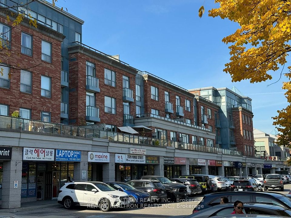 7378 Yonge