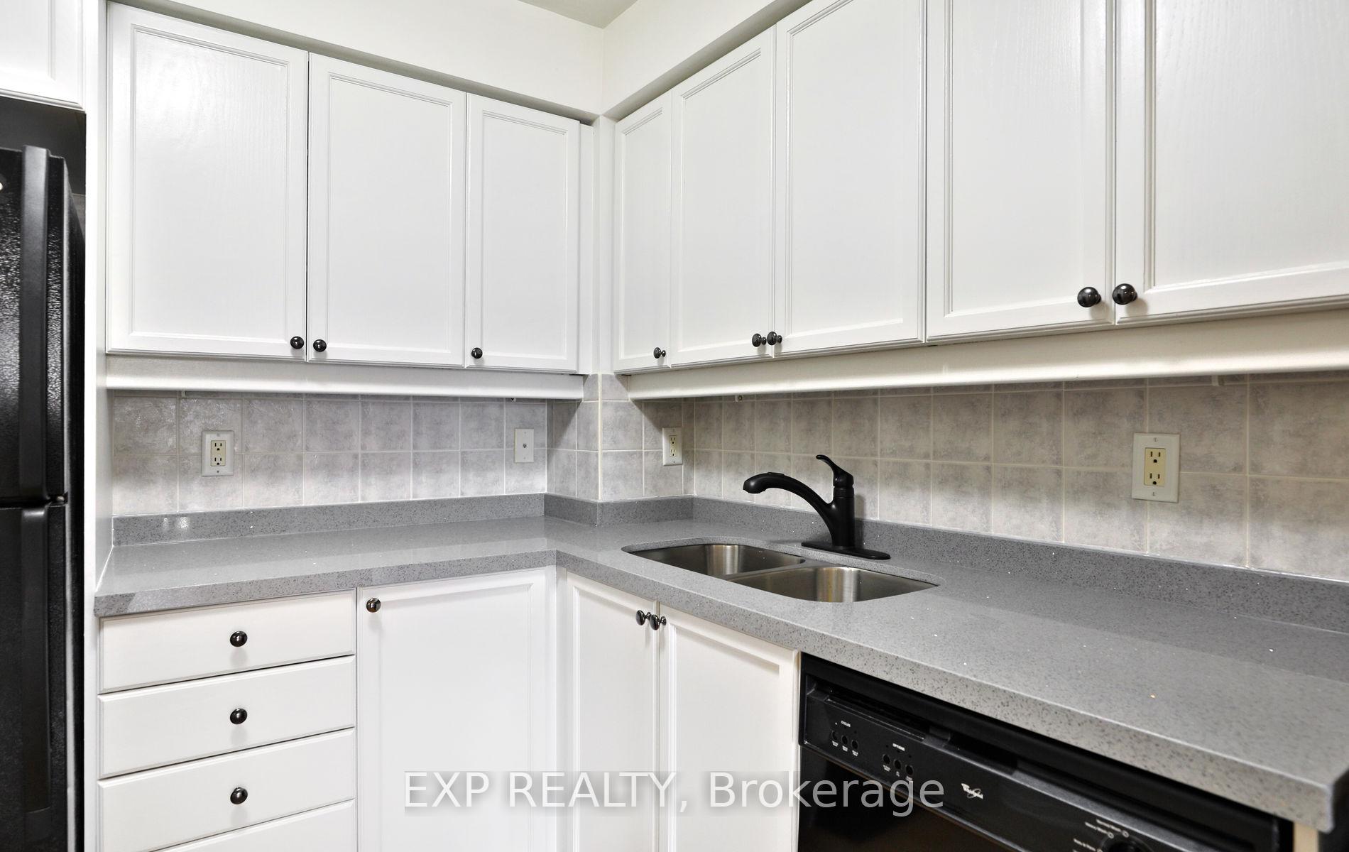 #1202 – 3880 Duke of York Boulevard, Mississauga, ON L5B 4M7