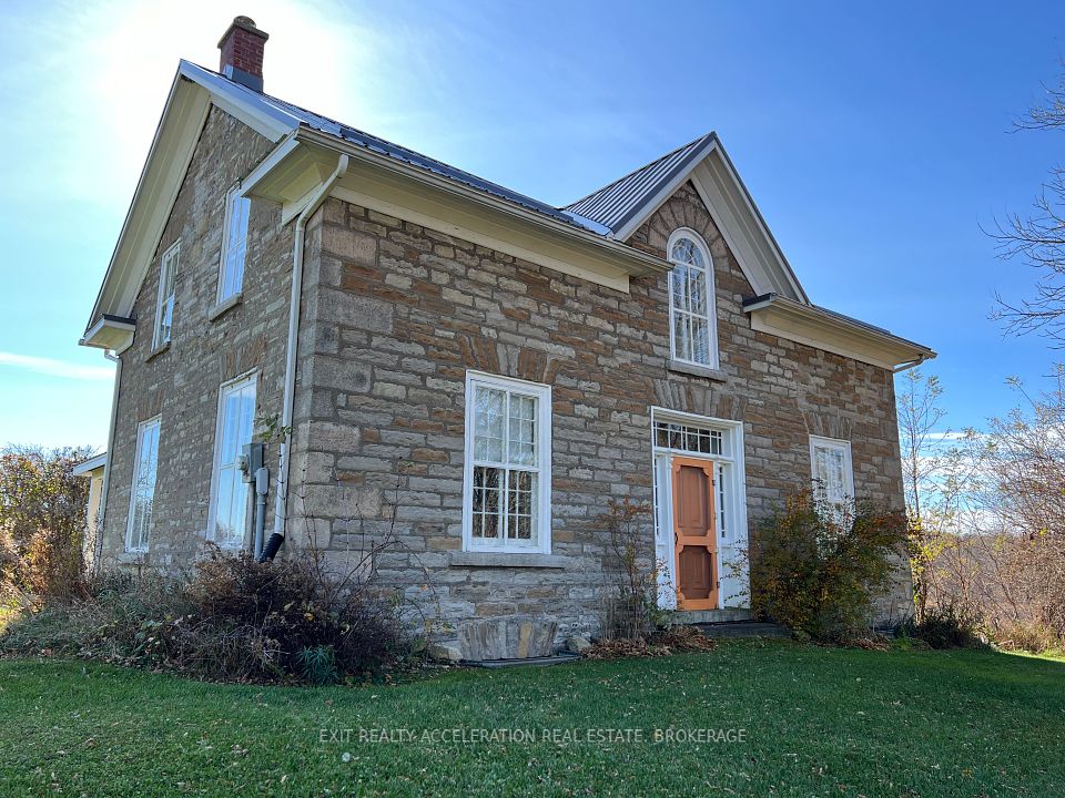 69 12th Concession