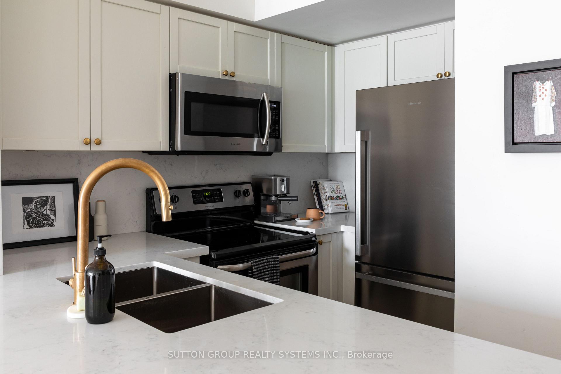 1 Bedroom Condo at 11 Michael Power, Toronto For sale