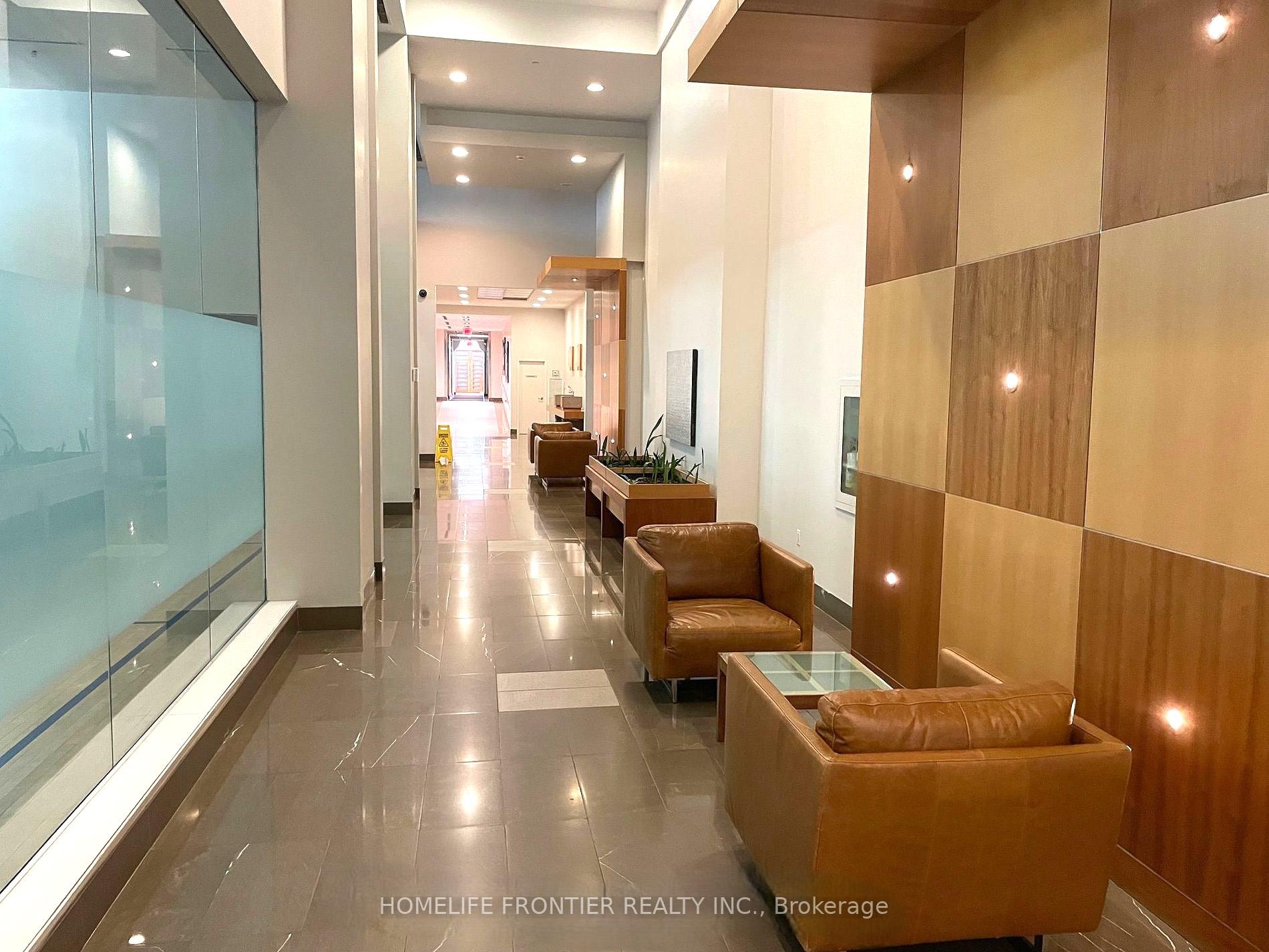 2 Bedrooms Condo at 381 Front, Toronto For sale