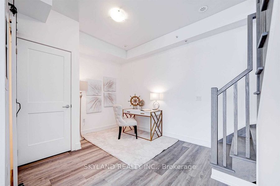 57 Finch Avenue W, #41
