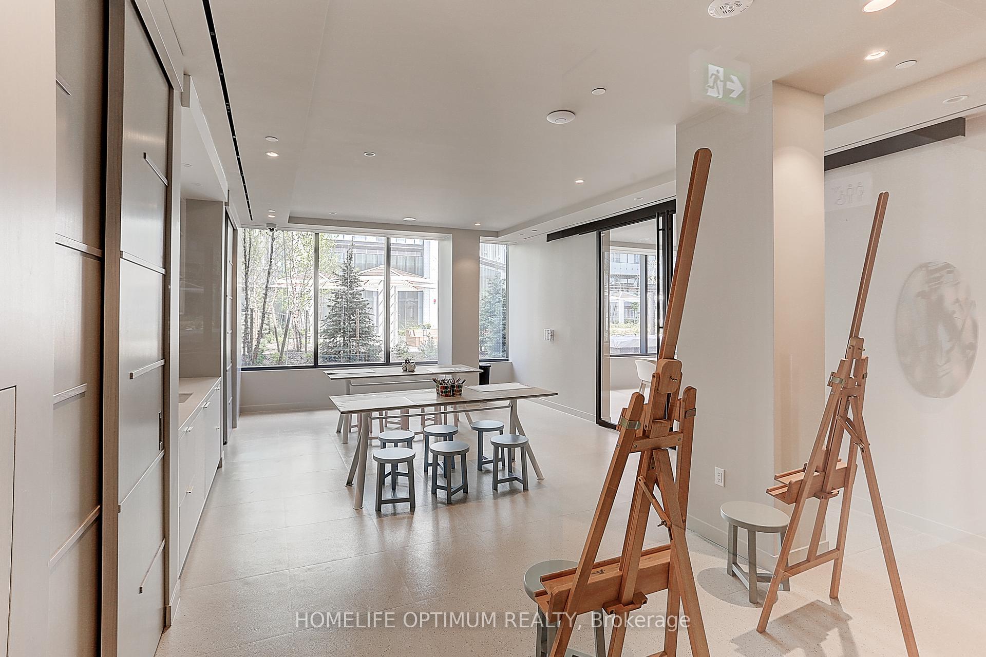 3 Bedrooms Condo at 55 Cooper, Toronto For sale