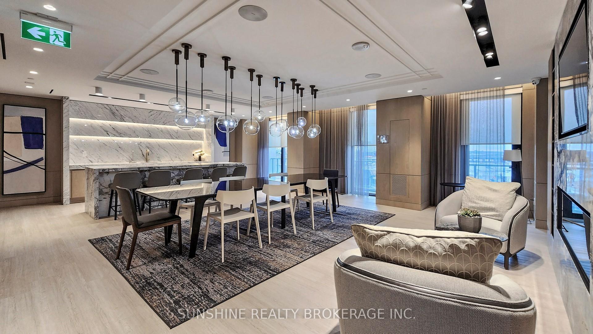 3 Bedrooms Condo at 118 Merchants’ Wharf, Toronto For sale