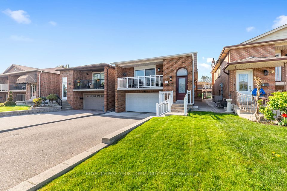 72 Ashburn Crescent, Vaughan, ON L4L 1G9