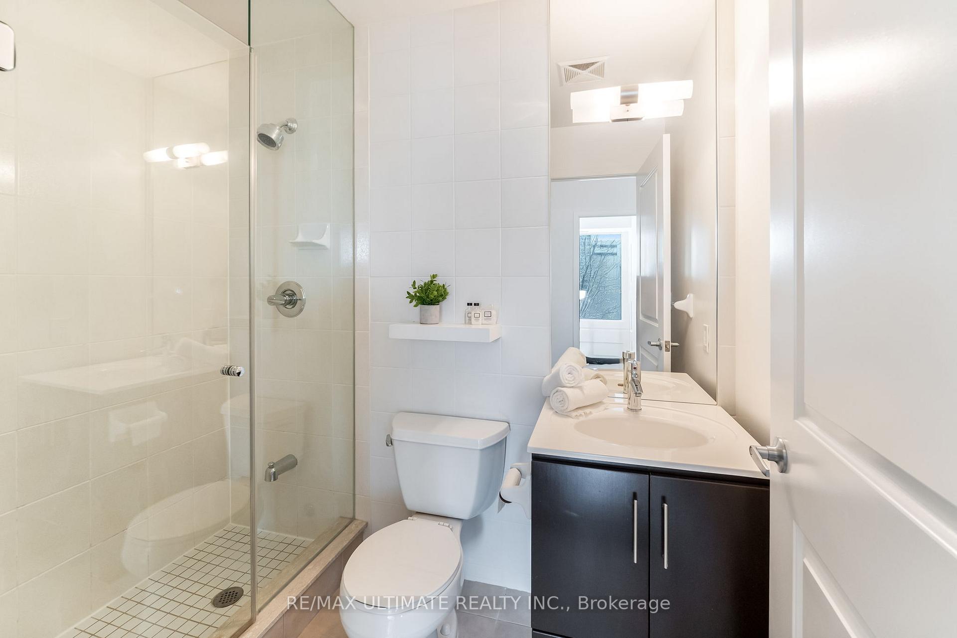 1 Bedroom Condo at 235 Sherway Gardens,  Toronto For sale