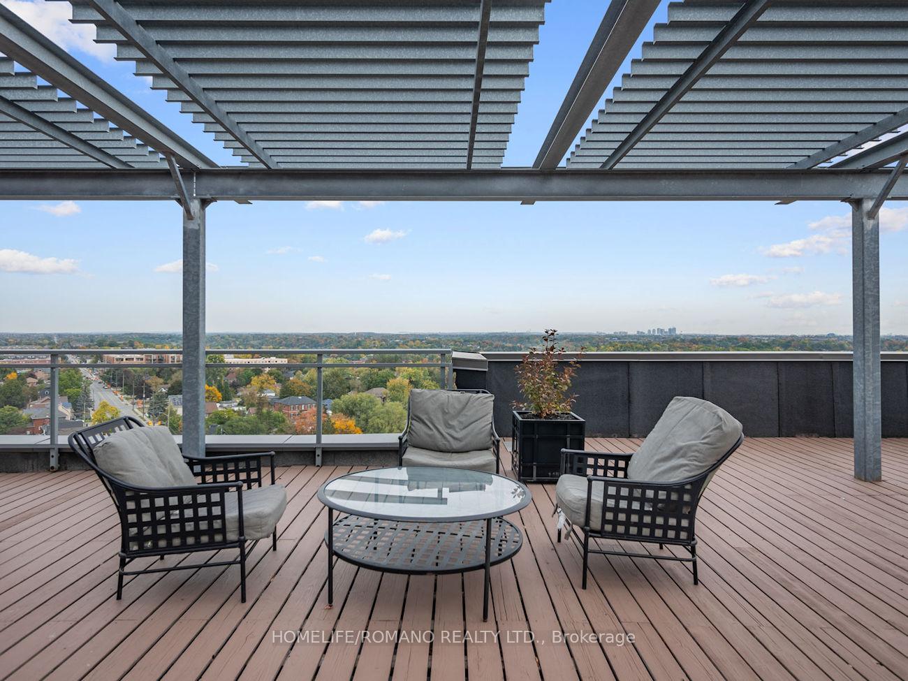 2 Bedrooms Condo at 7730 Kipling, Vaughan For sale