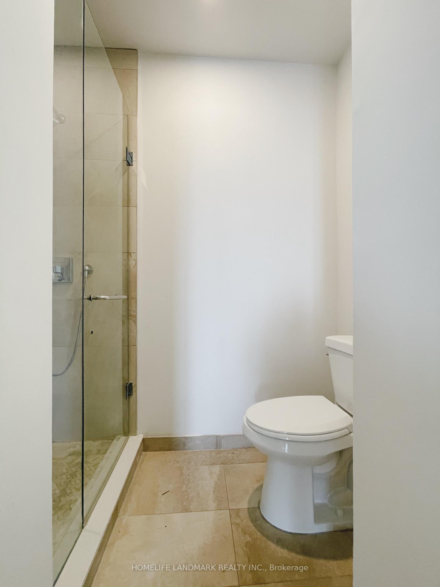 3 Bedrooms Condo at 50 Charles, Toronto For sale