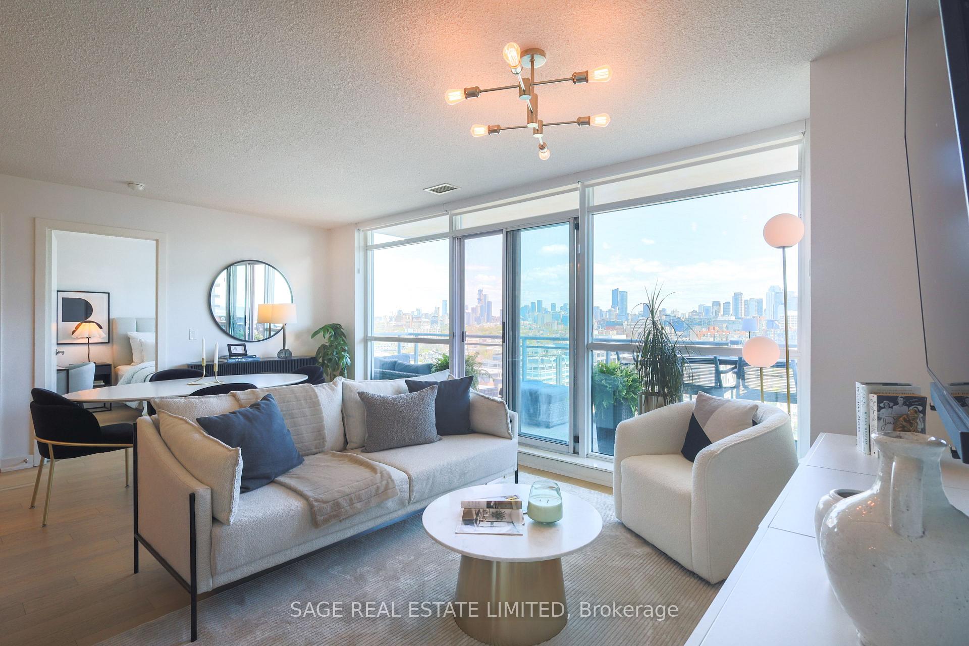 2 Bedrooms Condo at 80 Western Battery, Toronto For sale
