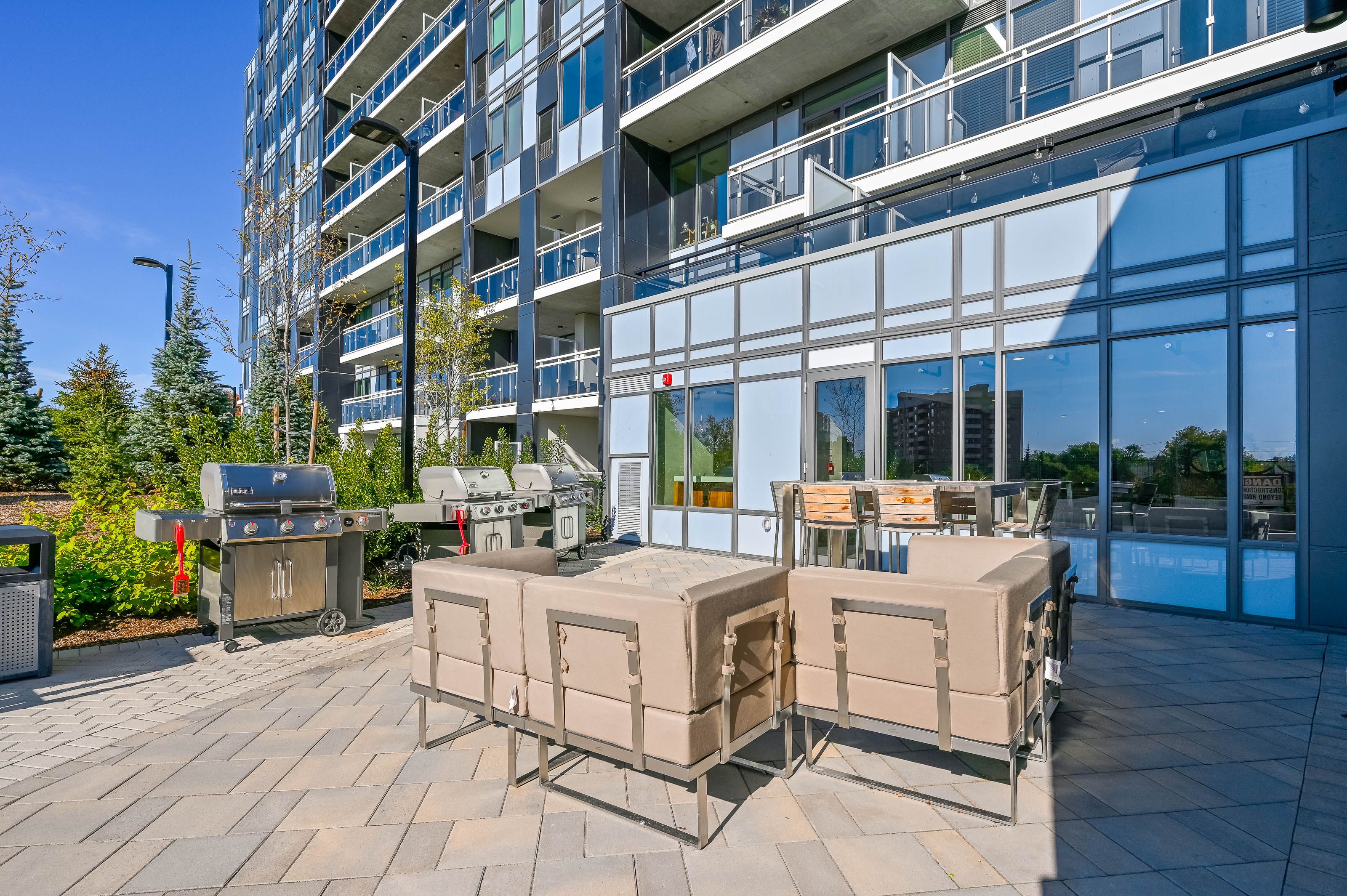 63 Arthur Street S 801