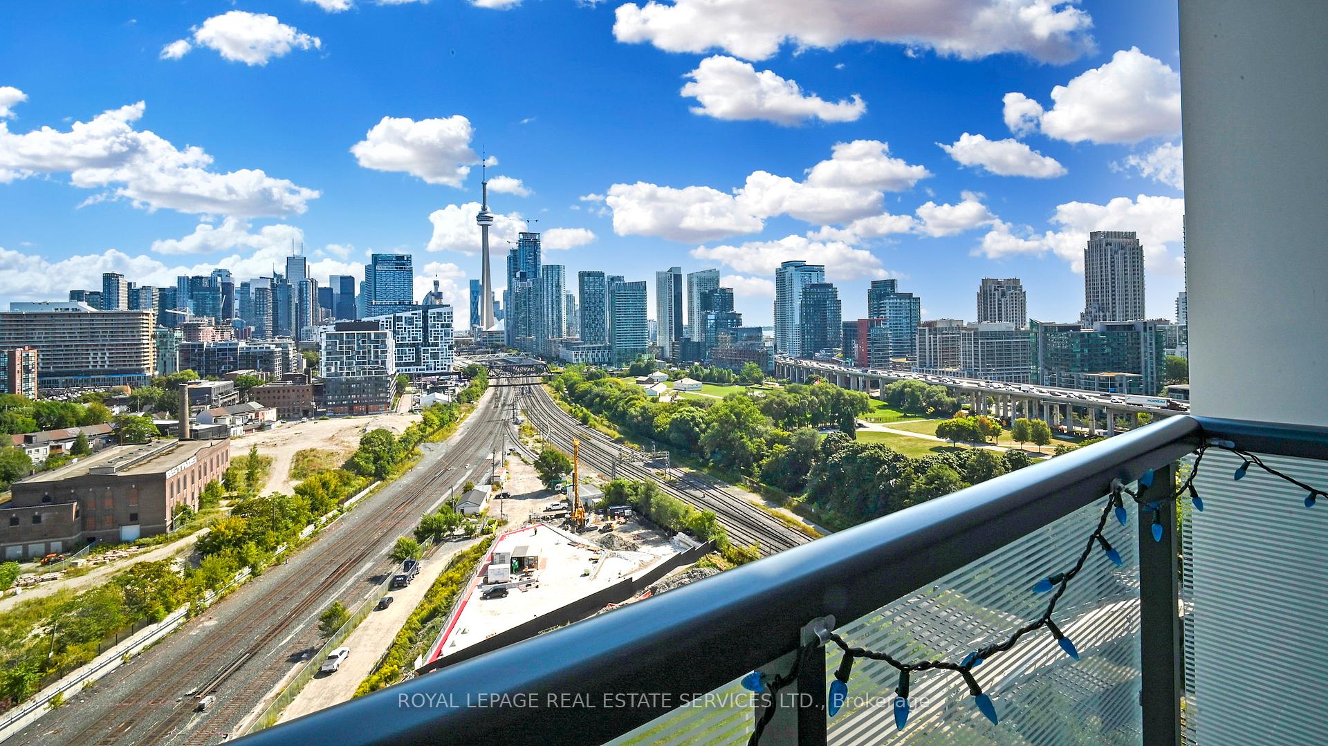 1 Bedroom Condo at 30 Ordnance, Toronto For sale