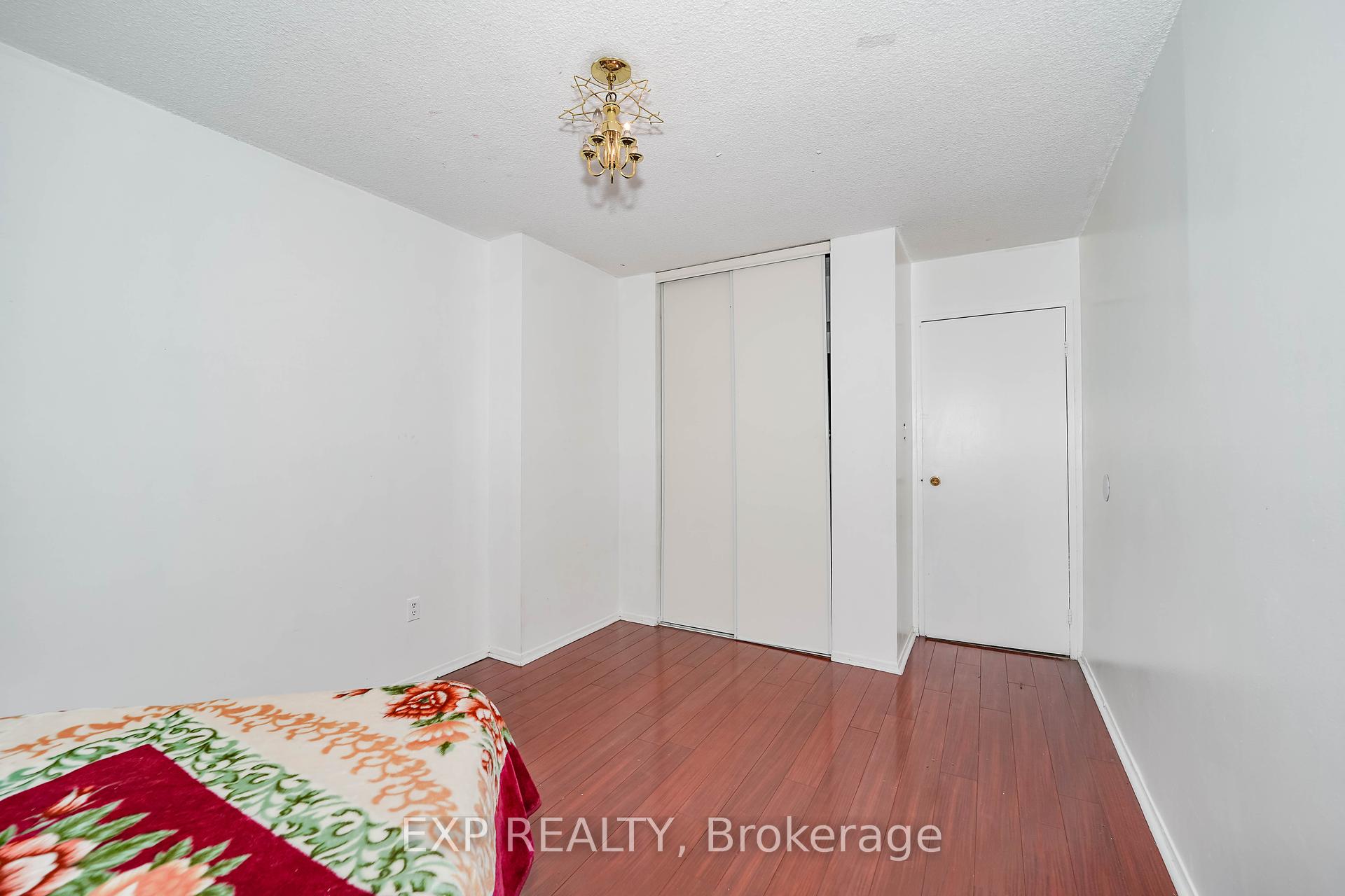 2 Bedrooms Condo at 236 Albion, Toronto For sale