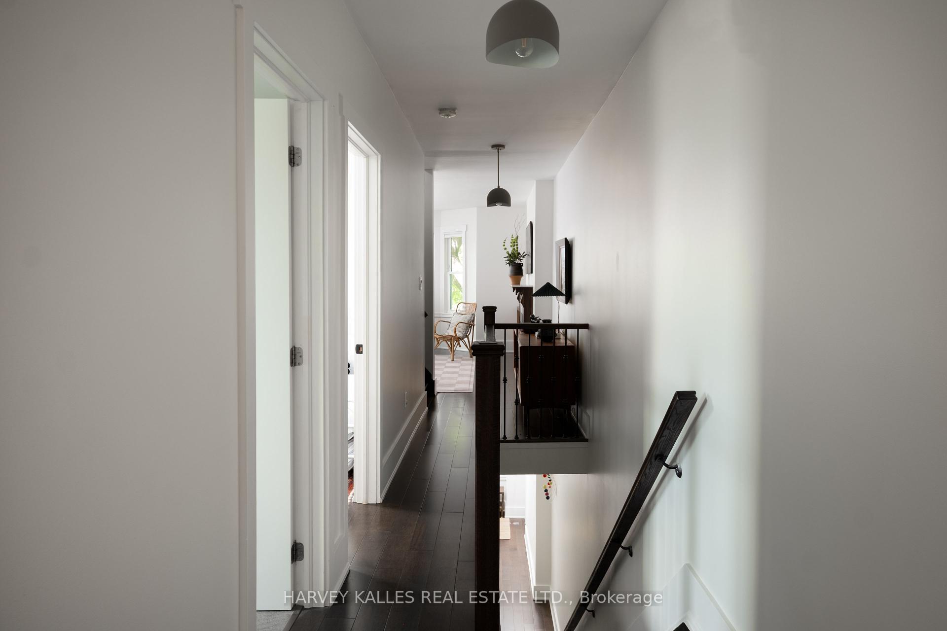 410 Roxton Road