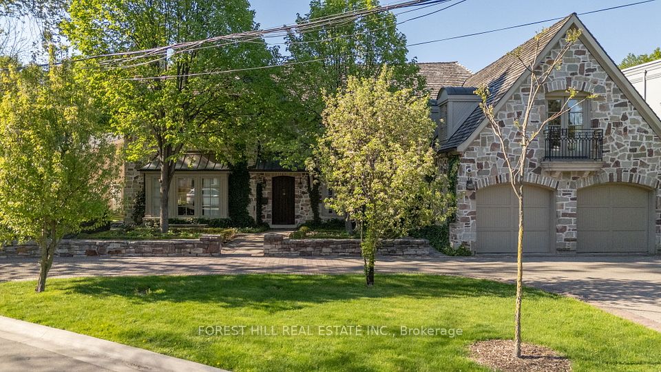 102 Sandringham