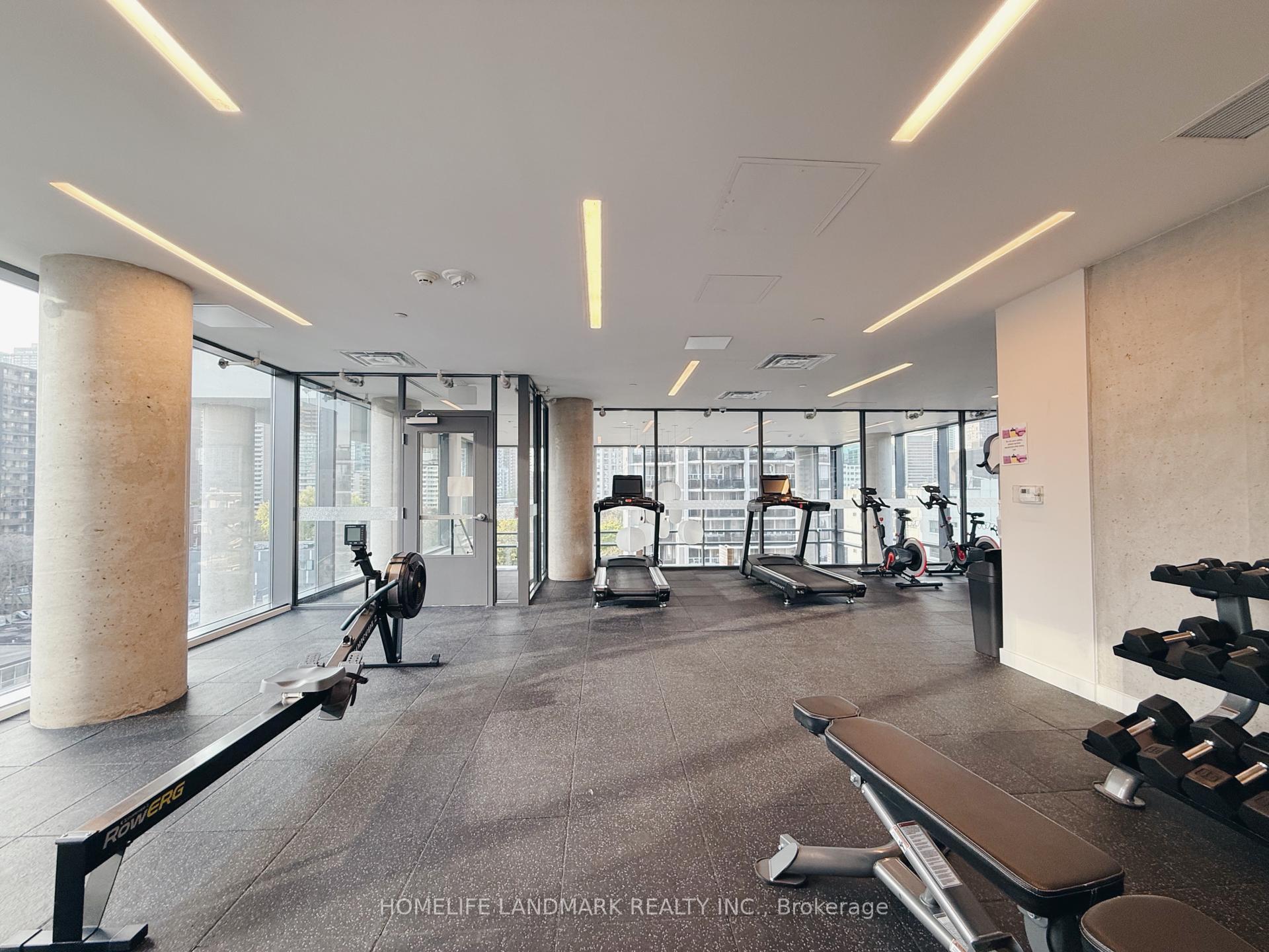 1 Bedroom Condo at 81 Wellesley, Toronto For sale