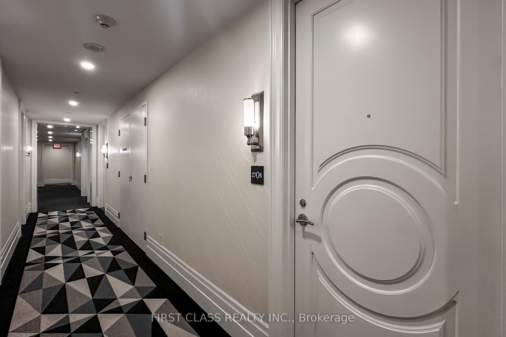 3 Bedrooms Condo at 88 Blue Jays, Toronto For sale
