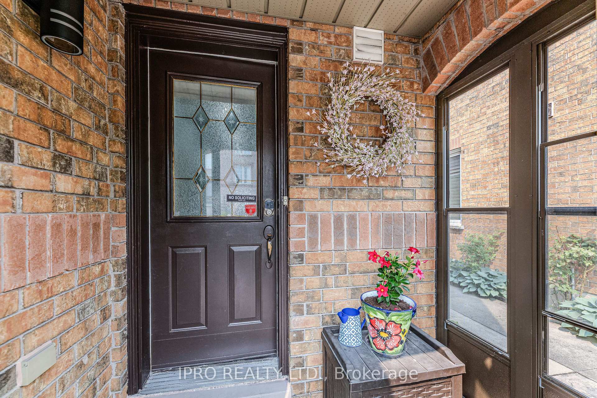 3 Bedrooms Condo at 78 Tania, Vaughan For sale